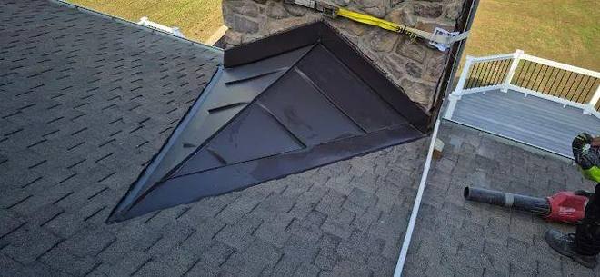 Custom-fabricated chimney cricket